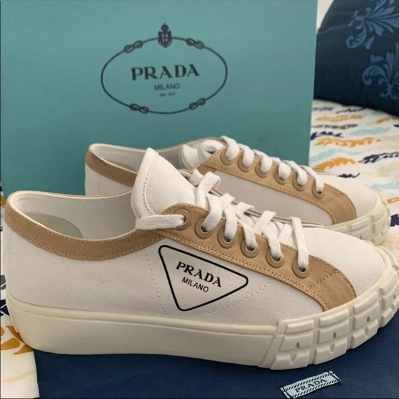 Authentic NIB Prada Gabardine Fabric Sneakers Size 38 - Picture 3 of 3